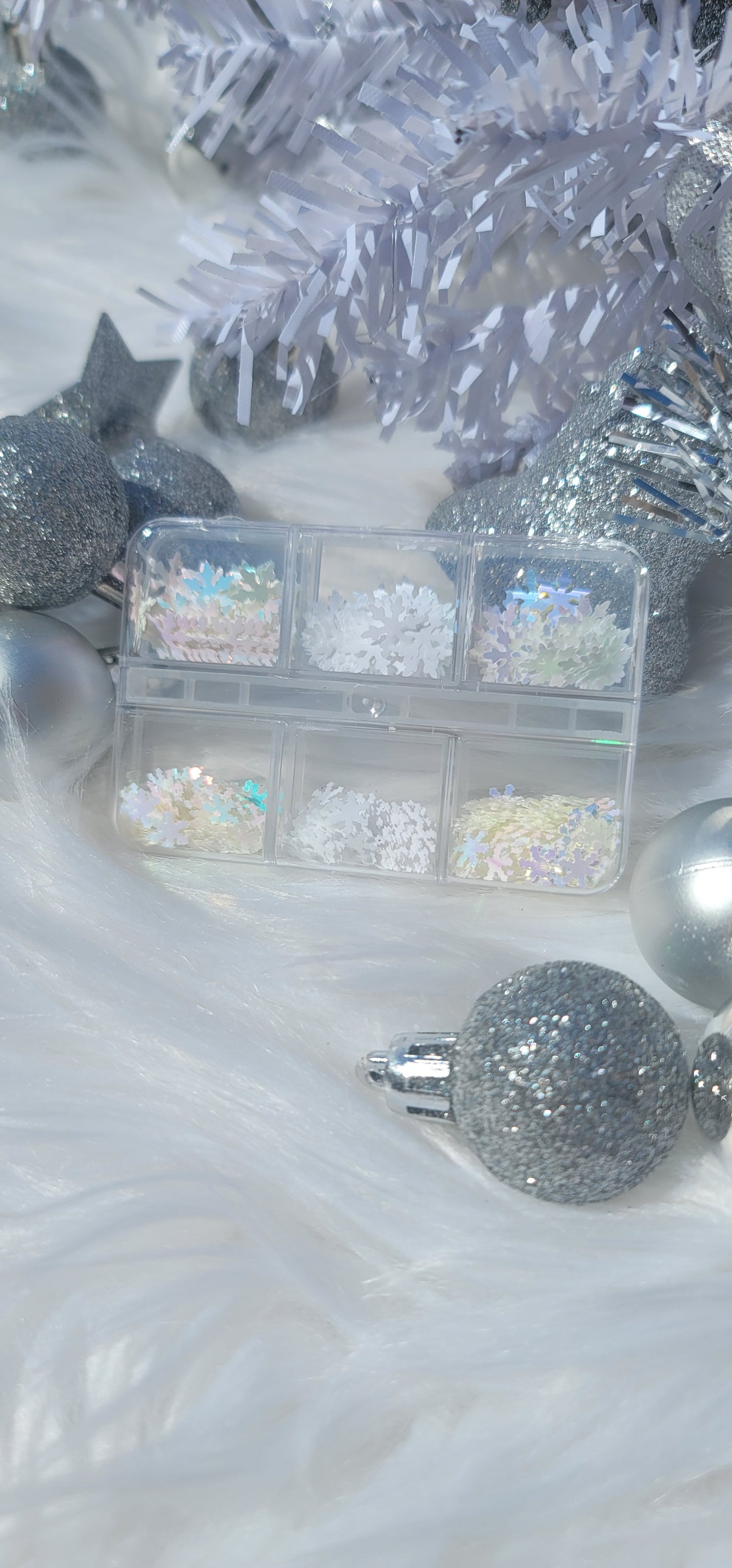 Snowflakes Glitter (Whites)