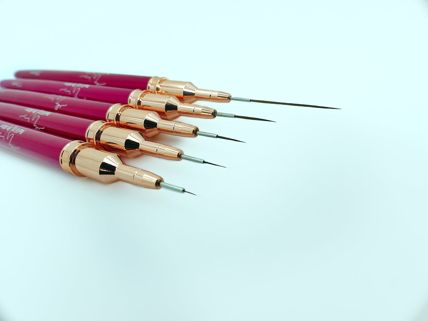 Hot Pink Liner Brush Set
